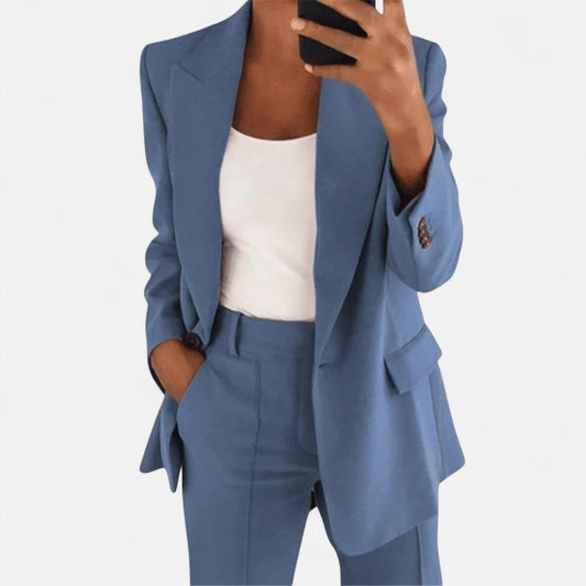 Old Monchester | Women’s Two-Piece Elegant Suit – Tailored Sophistication, Modern Feminine Power